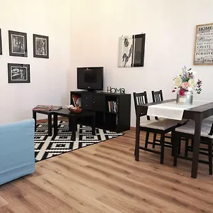  Apartamento At In